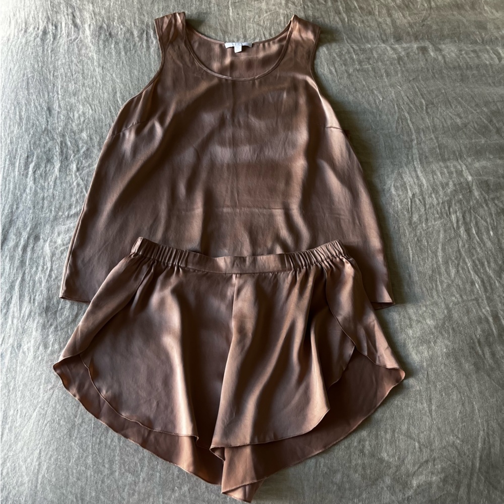 NWOT Lunya Washable Silk Set - Picture 6 of 9